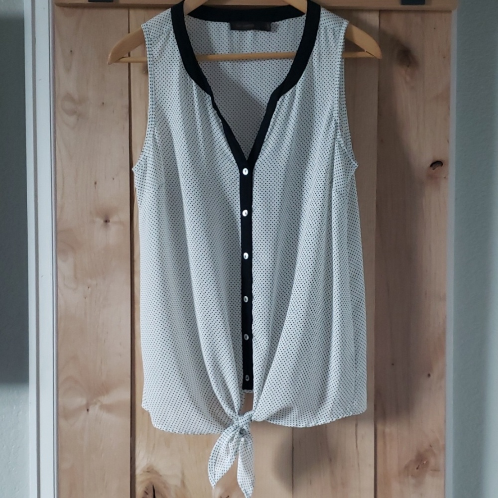 Sleeveless top